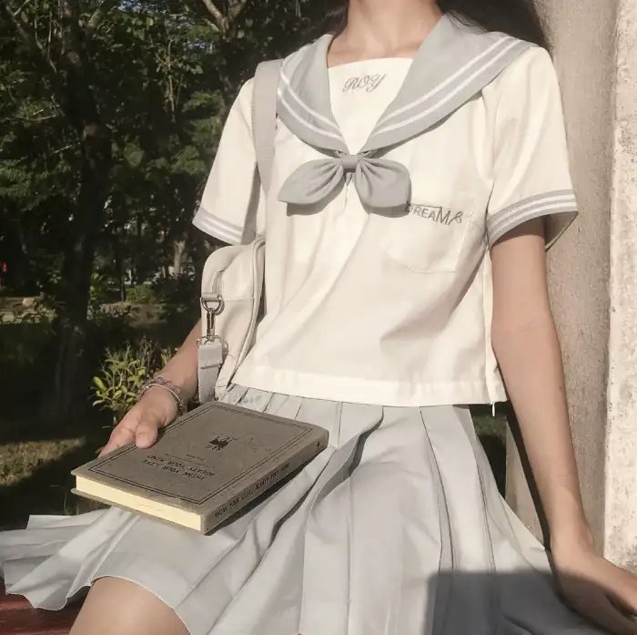 被妹妹调包兽蛋后我成了万凰之王