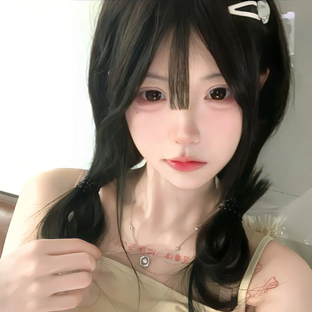 穿到饥荒年，我靠绑定挨骂系统顿顿吃肉